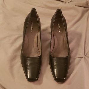 Aerosoles Black Heels